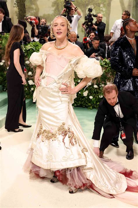 met gala chloe|met gala 2024 chloe sevigny.